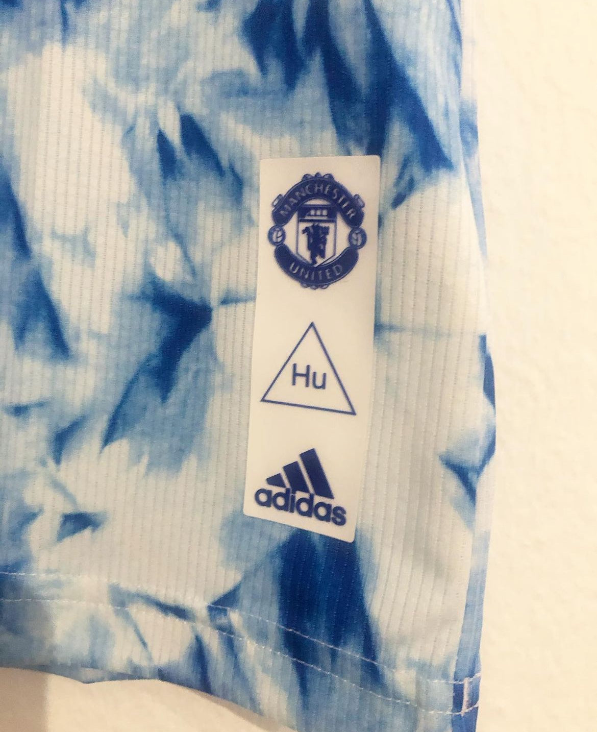 Manchester United x Humanrace Shirt Size L