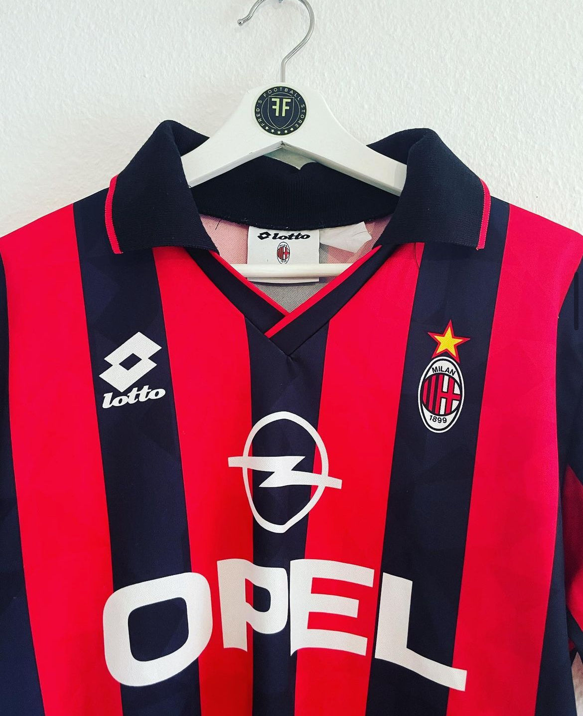 AC Milan Home Shirt 1997/1998 Size L