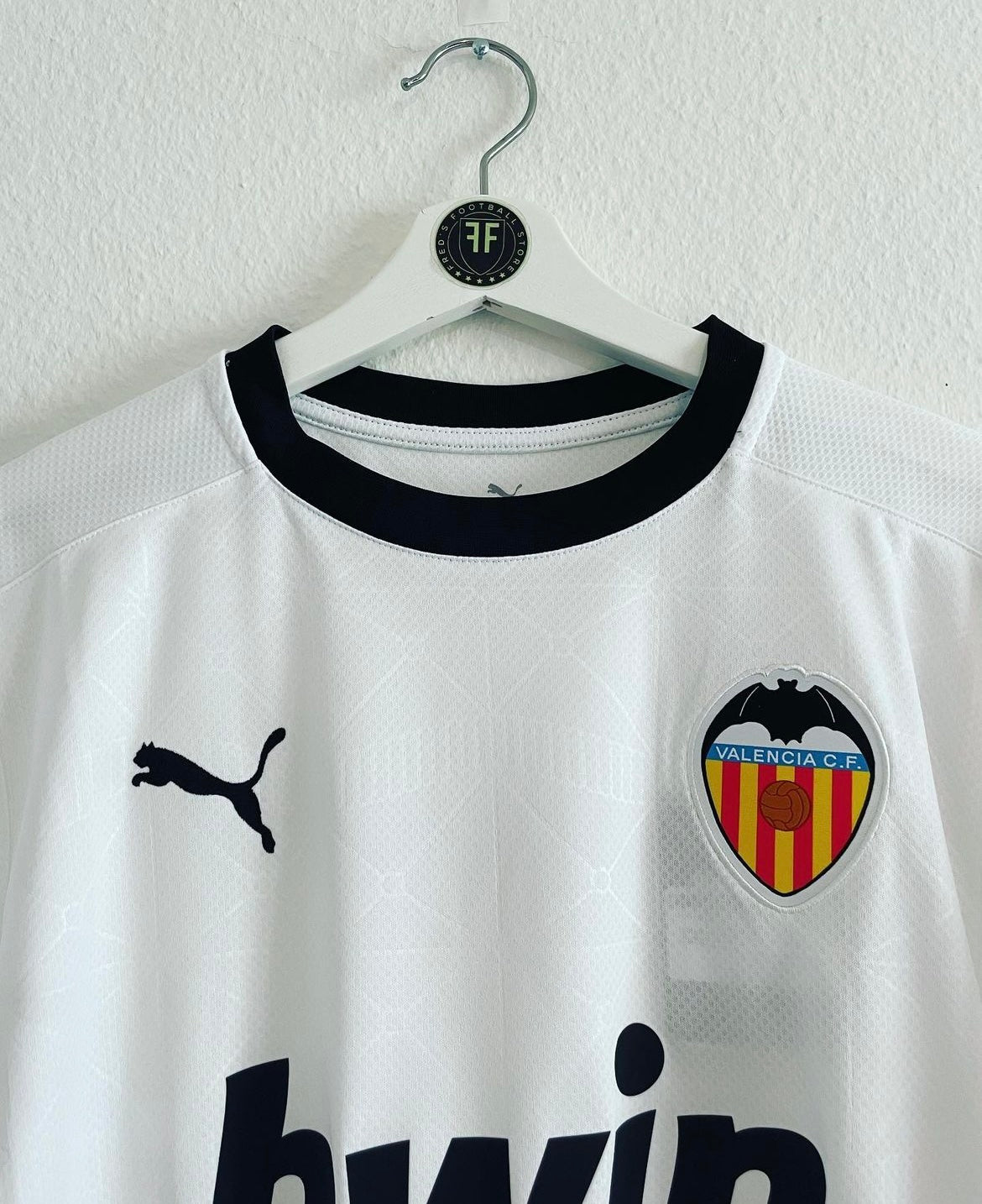 Valencia Home Shirt 2020/2021 Size L