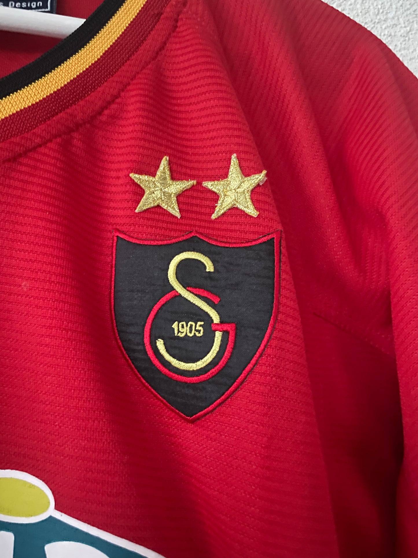 Galatasaray Home Shirt 2001/2002 Size L