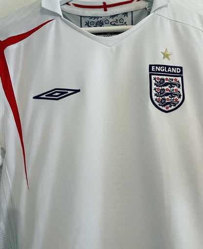 England Home Shirt 2005/2006 Size L