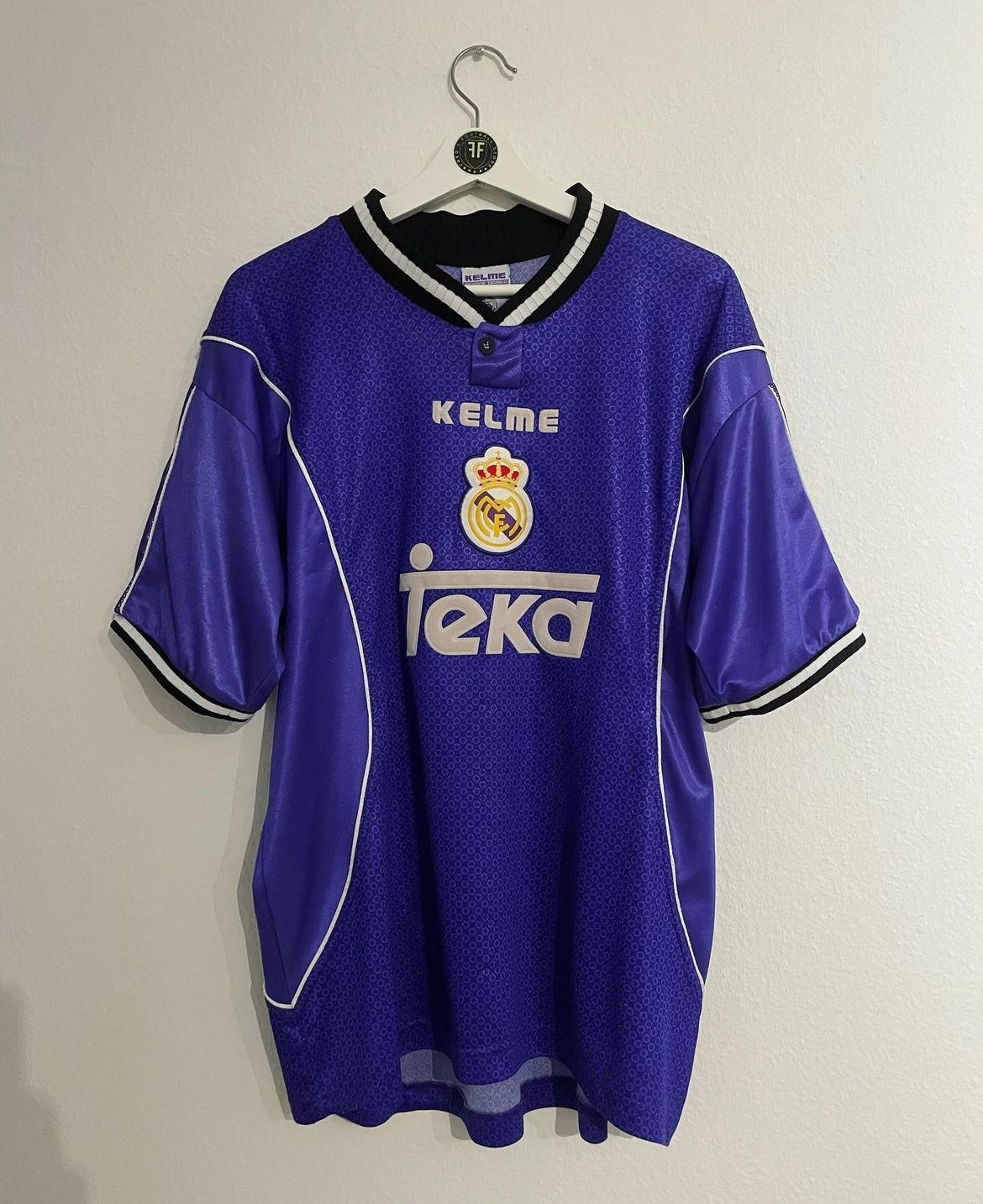 Real Madrid Away Shirt 1997/1998 Size L