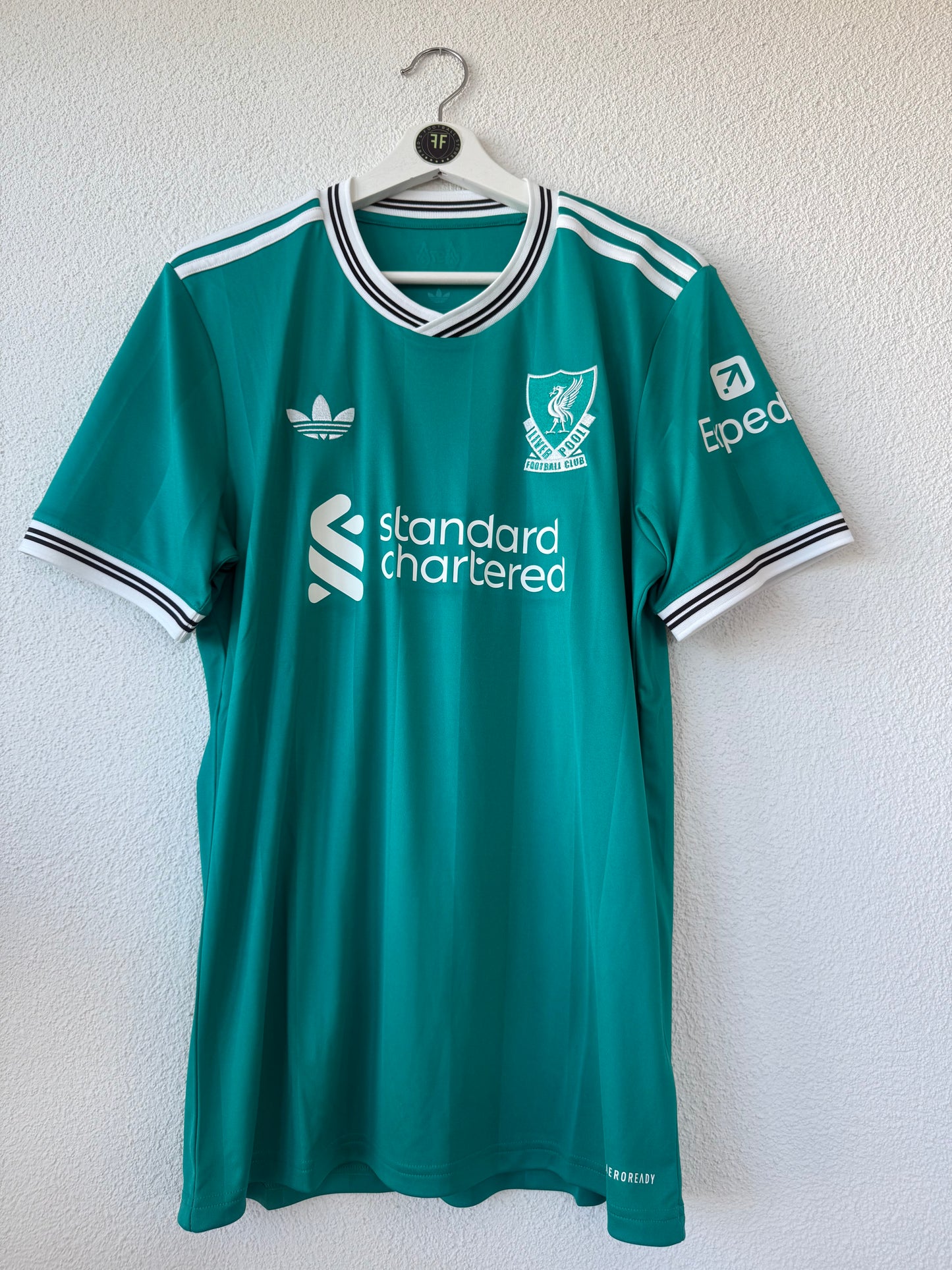 Liverpool Third Shirt 2025/2026 Size M