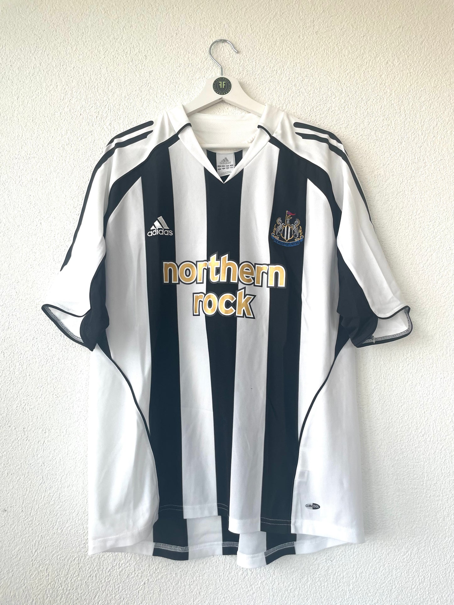 Newcastle United x Michael Owen Home Shirt 2006/2007 Size M