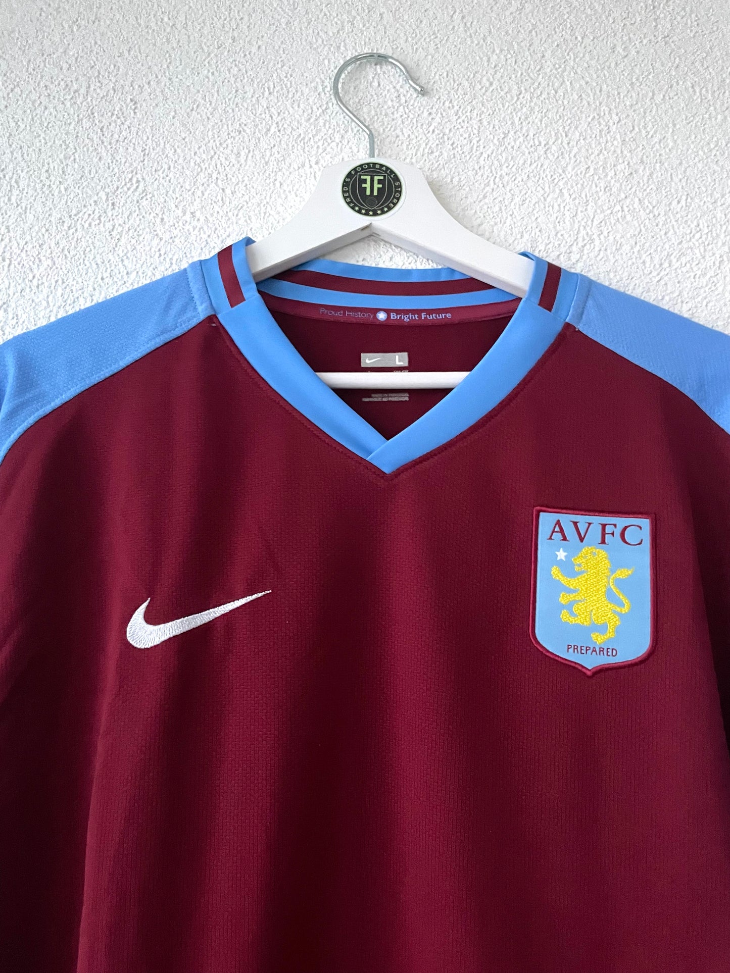 Aston Villa Home Shirt 2008/2009 Size L Longsleeve