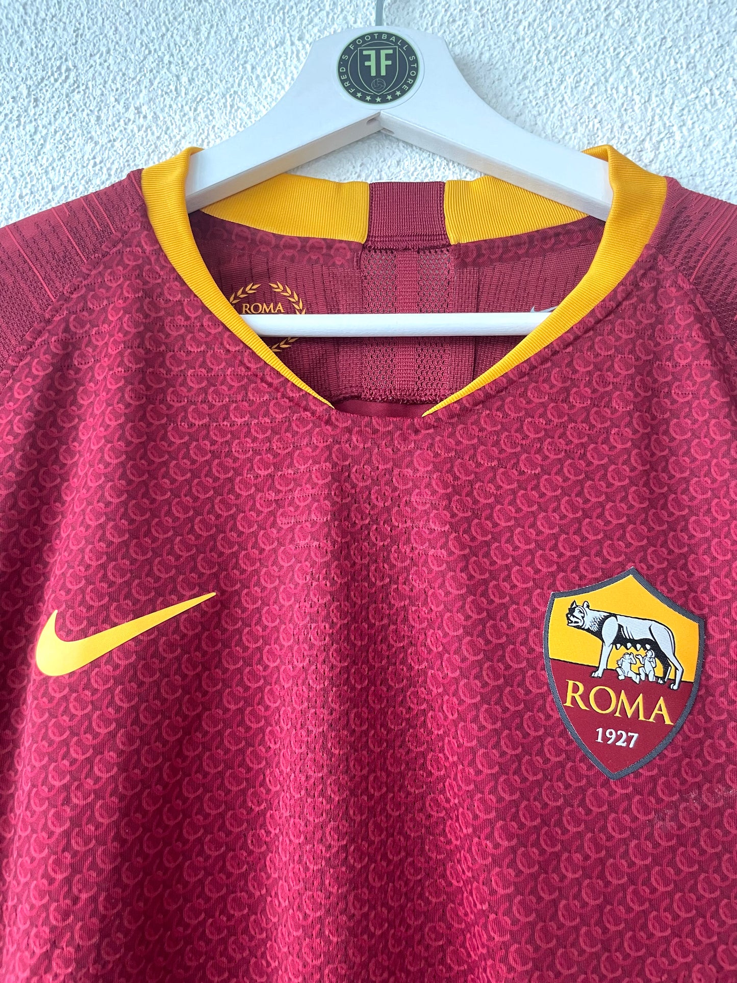 AS Rome Home Shirt 2018/2019 Size L (Vaporknit)