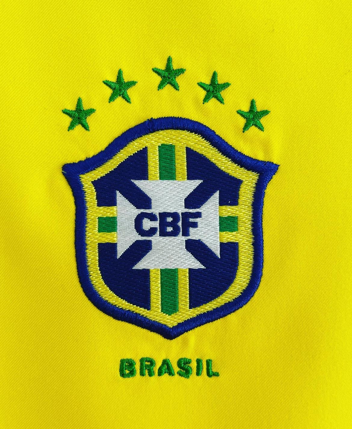 Brasilien Home Shirt 2004/2005 Size L