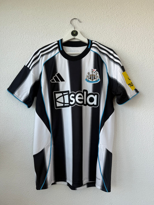 Newcastle Home Shirt 2025/2026 Size M