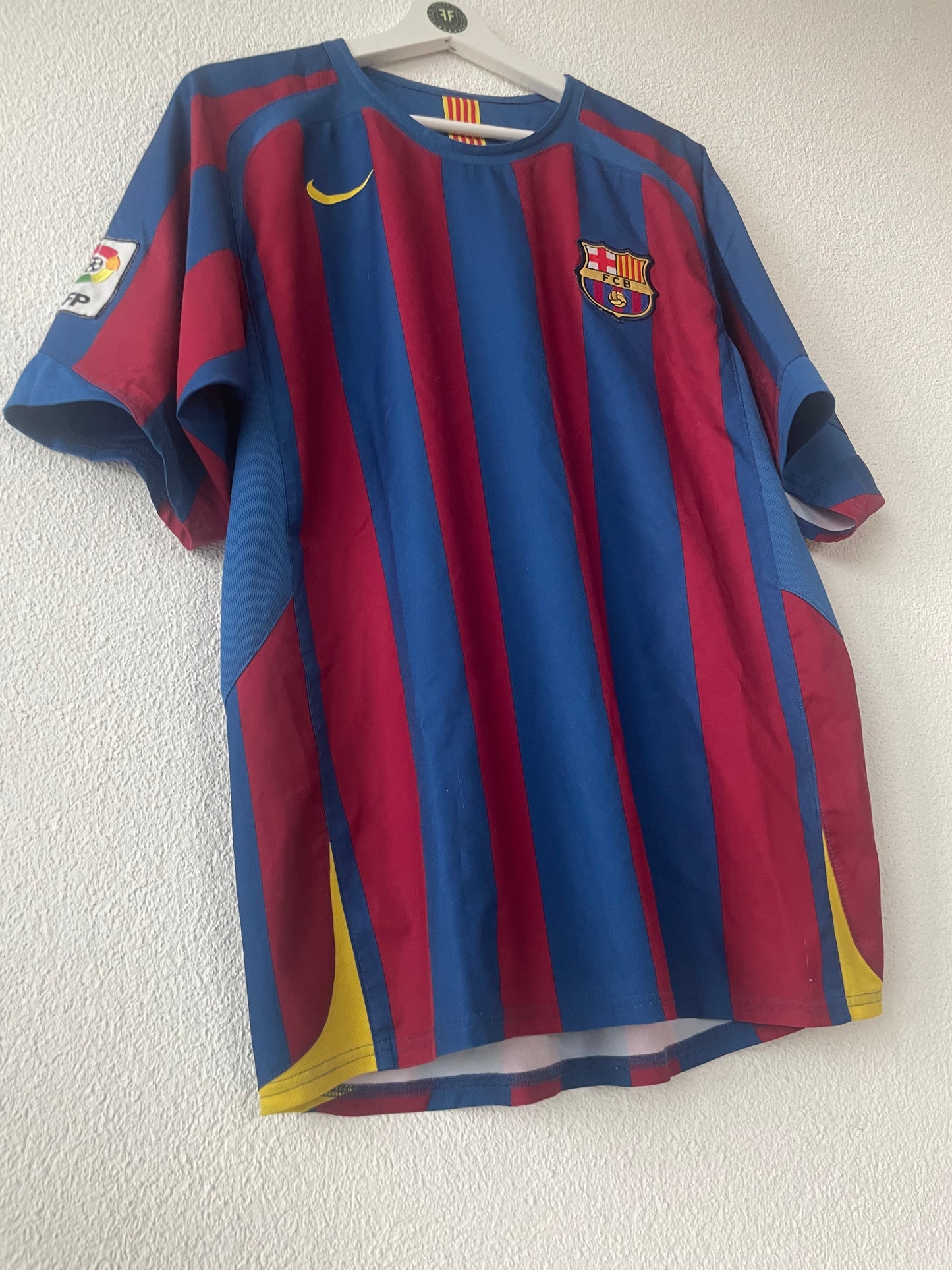 Barcelona Home Shirt 2005/2006 Size M