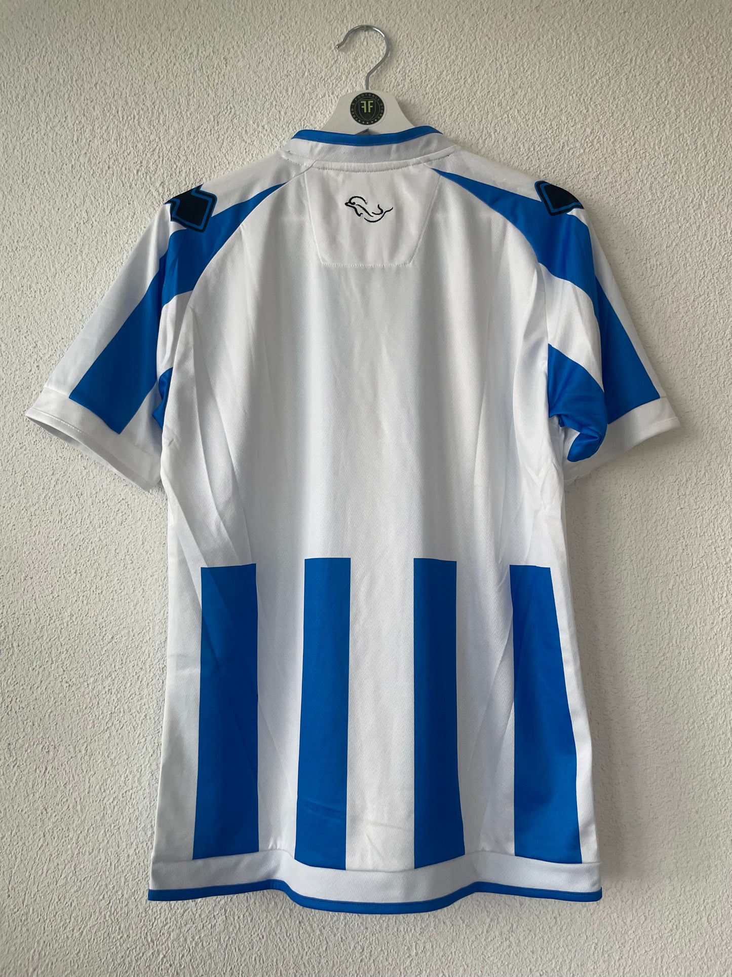 Pescara Home Shirt 2016/2017 Size M