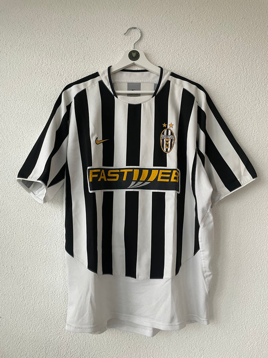 Juventus Home Shirt 2002/2003 Size L