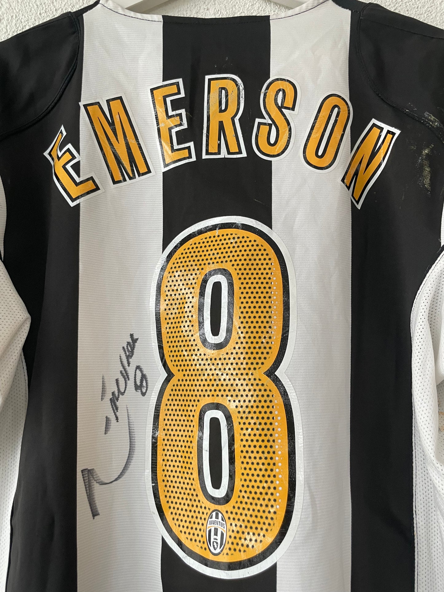 Juventus x Emerson Home Shirt 2004/2005 Size L w. Signature