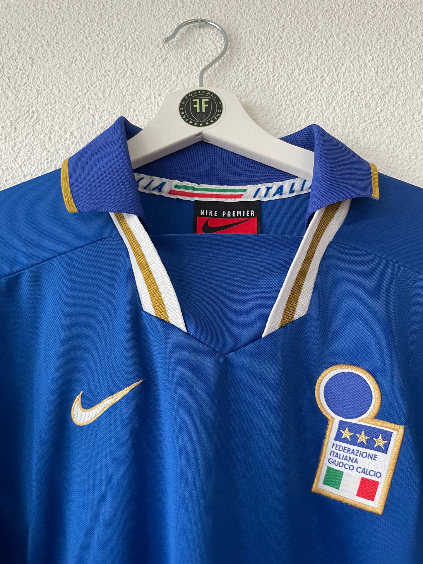 Italien Home Shirt 1996/1997 Size L