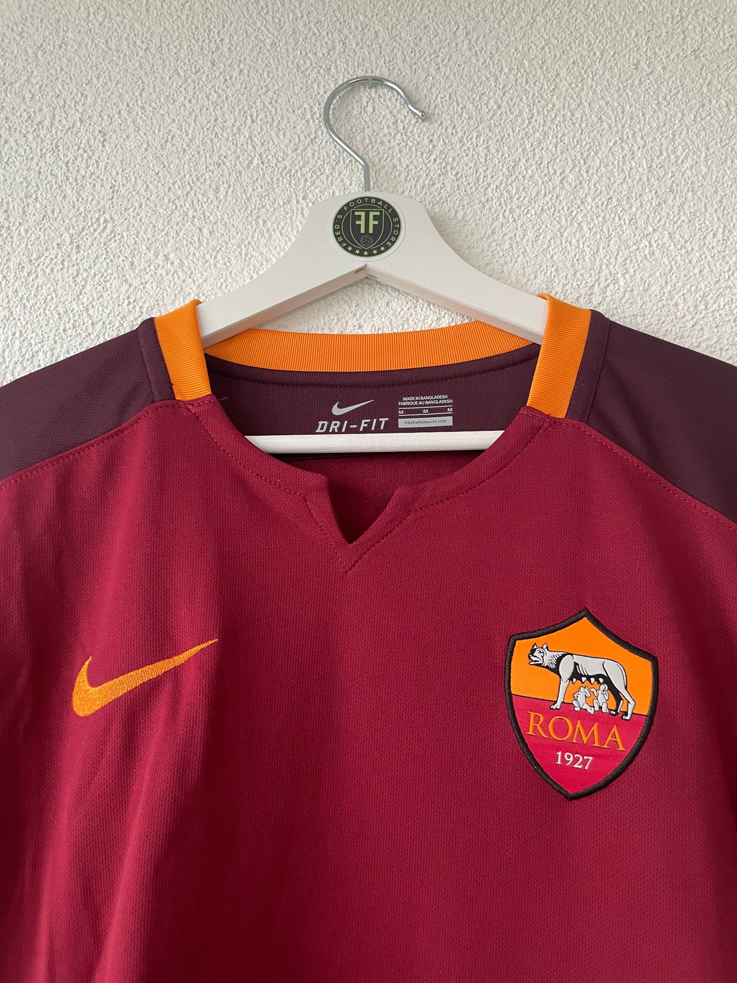 AS Roma Home Shirt 2015/2016 Size M